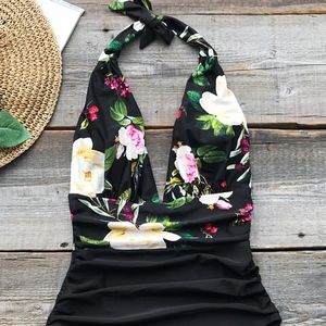 LOST BUTTERFLY SHIRRING ONE-PIECE SWIMSUIT